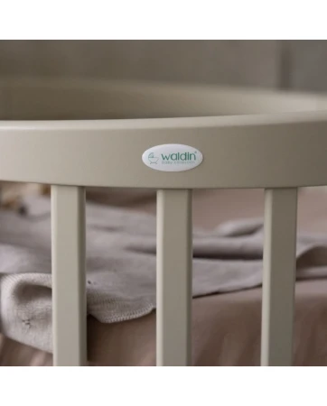 owalne-lozeczko-7w1-z-materacem-oliwkowe (8).jpg