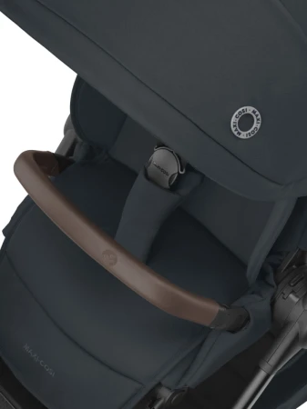 1150750110_2023_maxicosi_stroller_urban_oxford_grey_essentialgraphite_designdetails_3qrt.jpg