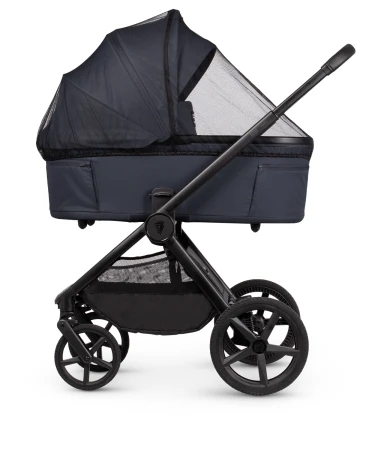 Venicci-Upline-3-Hunter-Navy-Carrycot-7-mosquito.jpg