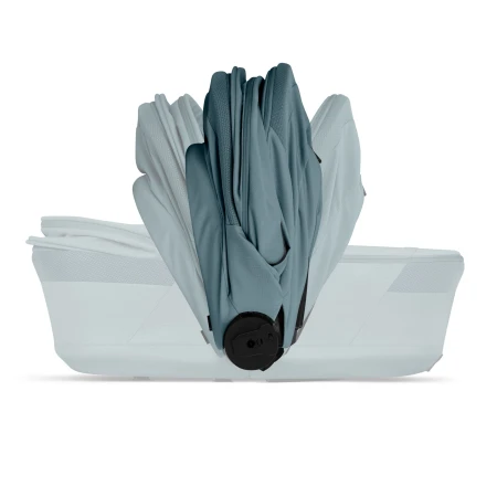 CYB_26_INT_y270_BaliosSLux_FoldCot_SRBL_Fold_Steps_screen_HD.jpg